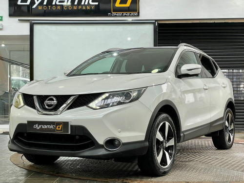 Nissan Qashqai  1.2 DIG-T N-Connecta 2WD Euro 6 (s/s) 5dr