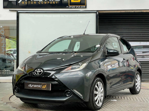 Toyota AYGO  1.0 VVT-i x-play Euro 5 5dr Euro 5