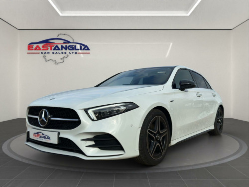 Mercedes-Benz A-Class A180 1.3 A180 AMG Line Edition (Premium Plus) 7G-DCT Euro 6 (s/s) 5dr