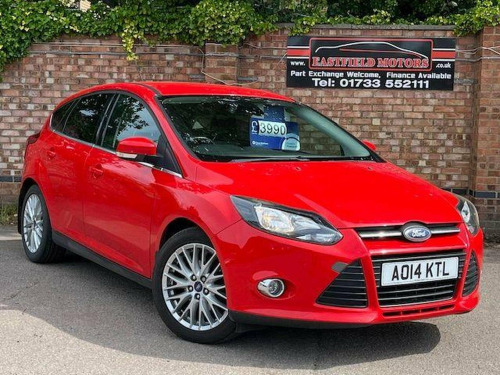 Ford Focus  1.0T EcoBoost Zetec Navigator Euro 5 (s/s) 5dr