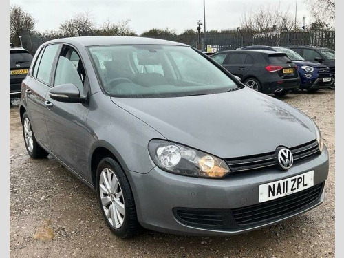 Volkswagen Golf  1.6 TDI Match Euro 5 5dr 