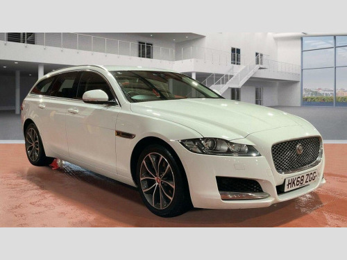 Jaguar XF  2.0i Portfolio Sportbrake Auto Euro 6 (s/s) 5dr 