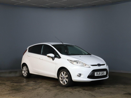 Ford Fiesta  1.4 Zetec 5dr