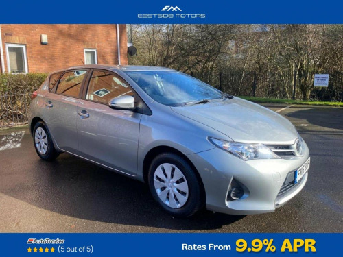 Toyota Auris  1.33 Dual VVT-i Active Euro 5 (s/s) 5dr