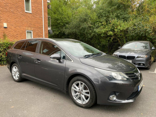 Toyota Avensis  1.8 V-Matic TR Tourer Multidrive S Euro 5 5dr