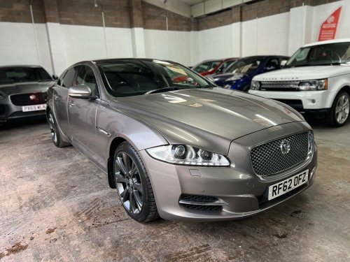 Jaguar XJ  3.0d V6 Portfolio Auto Euro 5 (s/s) 4dr