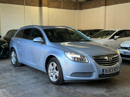 Vauxhall Insignia  2.0 CDTi ecoFLEX Exclusiv Sports Tourer Euro 5 (s/s) 5dr