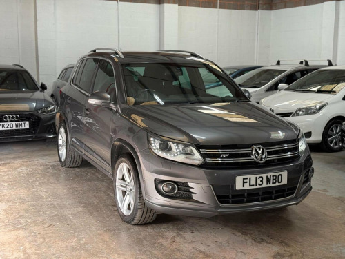 Volkswagen Tiguan  2.0 TDI BlueMotion Tech R-Line 4WD Euro 5 (s/s) 5dr