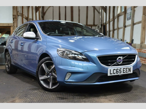 Volvo V40  2.0 T3 R-Design Nav Euro 6 (s/s) 5dr