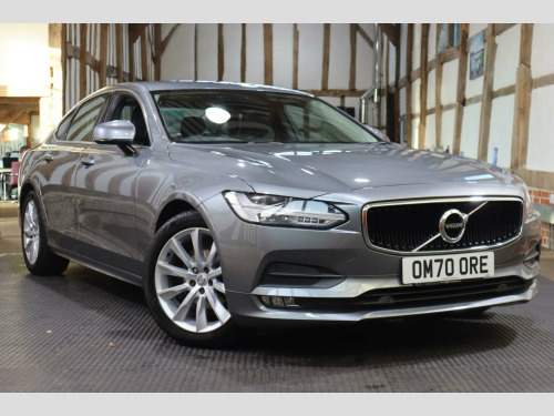 Volvo S90  2.0 T4 Momentum Plus Auto Euro 6 (s/s) 4dr