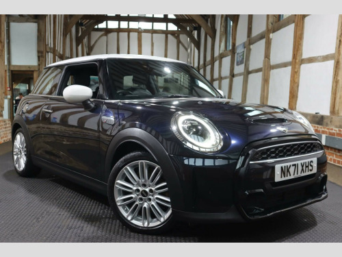 MINI Hatch  2.0 Cooper S Exclusive Euro 6 (s/s) 3dr