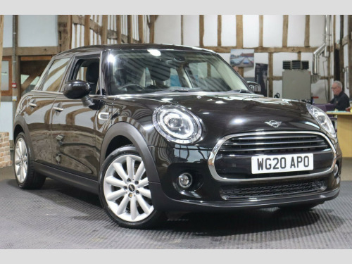 MINI Hatch  1.5 Cooper Classic Euro 6 (s/s) 5dr