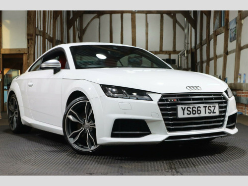 Audi TTS  2.0 TFSI S Tronic quattro Euro 6 (s/s) 3dr