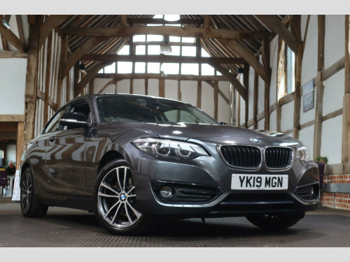 BMW 2 Series  2.0 220d Sport Auto xDrive Euro 6 (s/s) 2dr