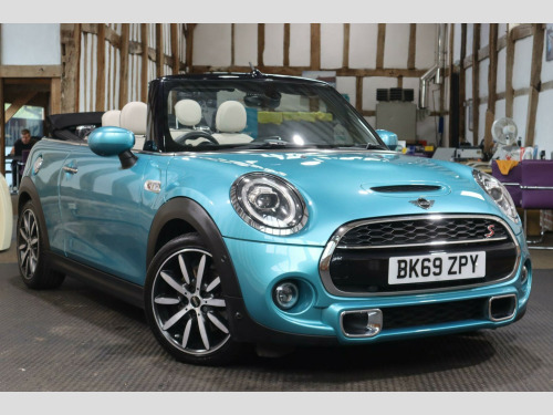 MINI Convertible  2.0 Cooper S Exclusive Steptronic Euro 6 (s/s) 2dr