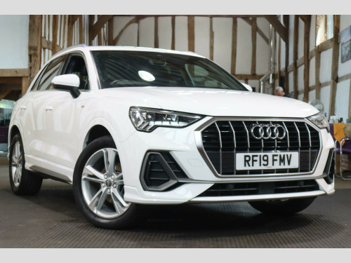 Audi Q3  1.5 TFSI CoD 35 S line S Tronic Euro 6 (s/s) 5dr