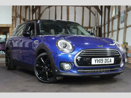 MINI Clubman  1.5 Cooper Exclusive Steptronic Euro 6 (s/s) 6dr