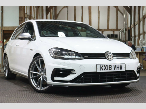 Volkswagen Golf  2.0 TSI R 4Motion Euro 6 (s/s) 5dr