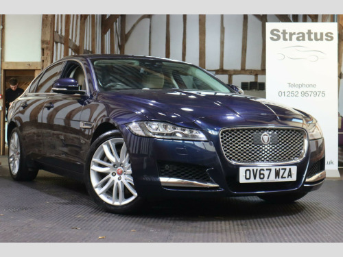 Jaguar XF  2.0i Portfolio Auto AWD Euro 6 (s/s) 4dr 