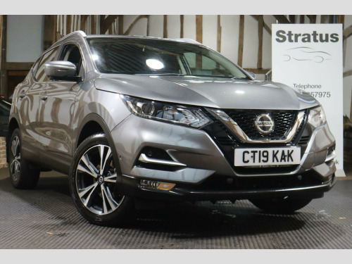 Nissan Qashqai  1.3 DIG-T N-Connecta Euro 6 (s/s) 5dr 