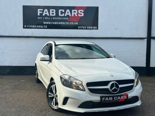 Mercedes-Benz A-Class A180 1.6 A180 SE (Executive) 7G-DCT Euro 6 (s/s) 5dr