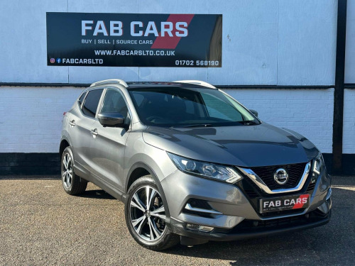 Nissan Qashqai  1.2 DIG-T N-Connecta XTRON Euro 6 (s/s) 5dr