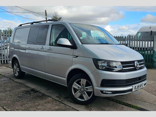 Volkswagen Transporter  2.0 TDI T32 BlueMotion Tech Highline Kombi FWD LWB Euro 6 (s/s) 5dr