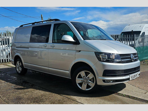 Volkswagen Transporter  2.0 TDI T32 BlueMotion Tech Highline Kombi FWD LWB Euro 6 (s/s) 5dr