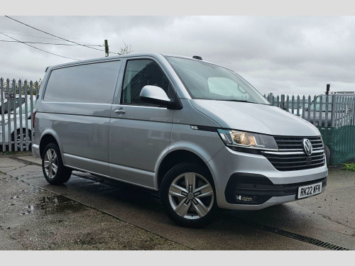 Volkswagen Transporter  2.0 TDI T32 Highline DSG FWD SWB Euro 6 (s/s) 5dr