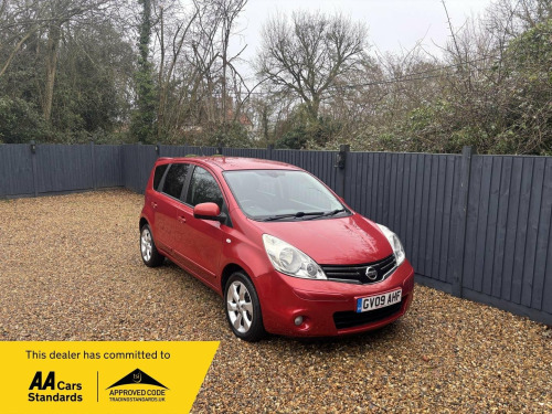 Nissan Note  1.6 16V Tekna Auto Euro 4 5dr