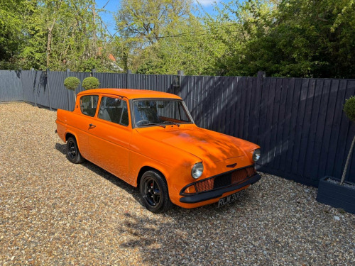 Ford ANGLIA