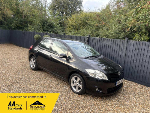Toyota Auris  1.33 Dual VVT-i TR Euro 4 (s/s) 5dr