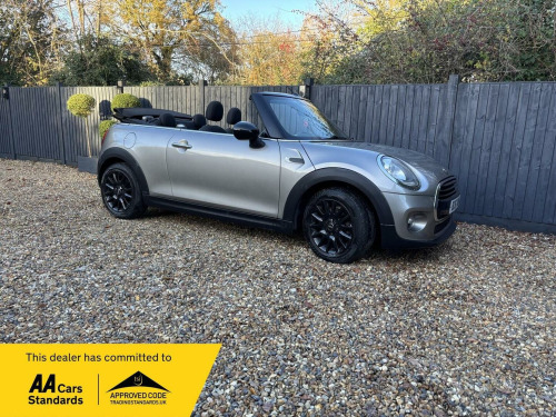 MINI Convertible  1.5 Cooper Euro 6 (s/s) 2dr