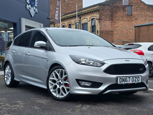 Ford Focus  1.5 TDCi ST-Line Euro 6 (s/s) 5dr