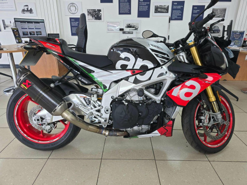 APRILIA Tuono 1100 V4  1100 Factory Euro 4