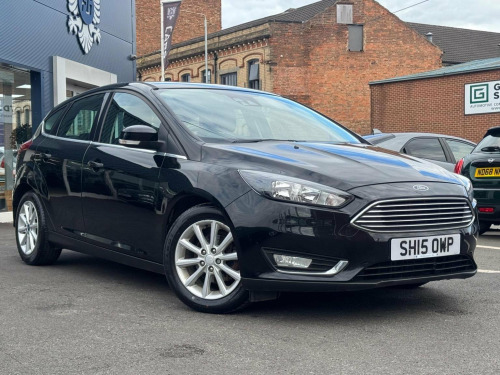 Ford Focus  1.6 TDCi Titanium Euro 5 (s/s) 5dr