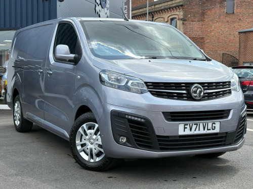 Vauxhall Vivaro  1.5 Turbo D 2900 Sportive L2 H1 Euro 6 (s/s) 5dr