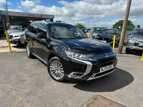 Mitsubishi Outlander  2.4h TwinMotor 13.8kWh Dynamic Safety CVT 4WD Euro 6 (s/s) 5dr