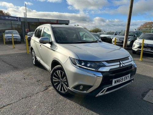 Mitsubishi Outlander  2.0 MIVEC Exceed CVT 4WD Euro 6 (s/s) 5dr