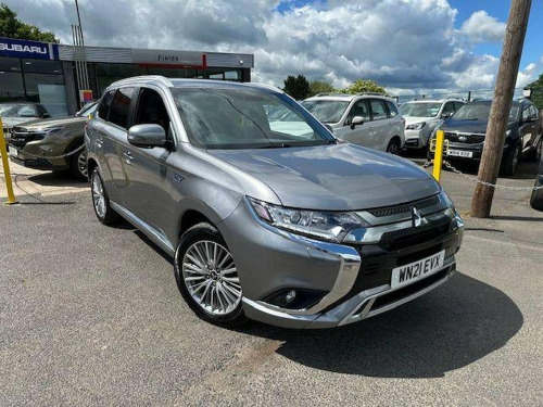 Mitsubishi Outlander  2.4h TwinMotor 13.8kWh Dynamic CVT 4WD Euro 6 (s/s) 5dr