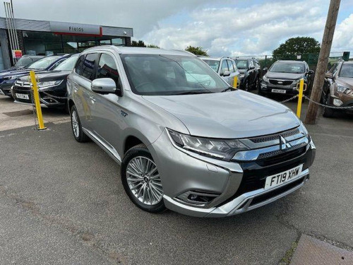 Mitsubishi Outlander  2.4h TwinMotor 13.8kWh 4h CVT 4WD Euro 6 (s/s) 5dr