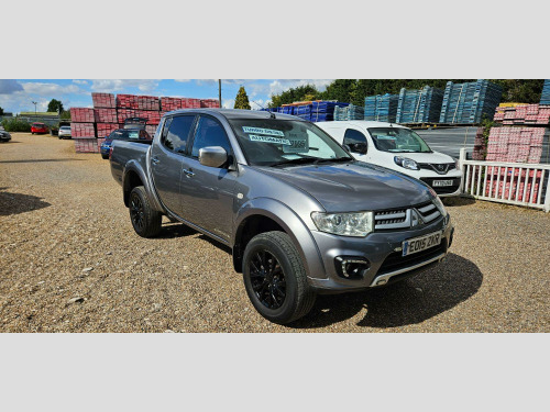 Mitsubishi L200  2.5 DI-D Barbarian Automatic