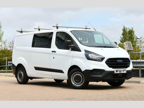 Ford Transit Custom  2.0 320 EcoBlue Crew Van L2 H1 Euro 6 5dr (6 Seat)