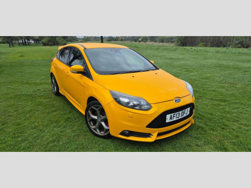 Ford Focus  2.0T EcoBoost ST-3 Euro 5 (s/s) 5dr