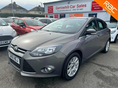 Ford Focus  1.6 Titanium Euro 5 5dr