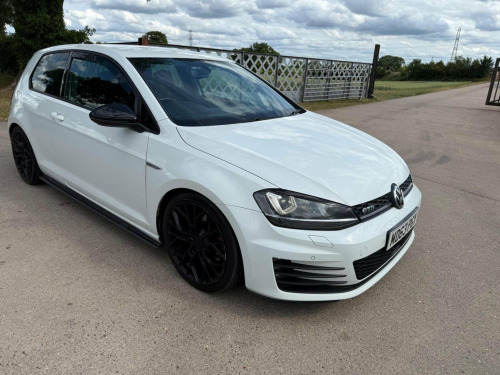 Volkswagen Golf  2.0 TDI BlueMotion Tech GTD Euro 6 (s/s) 3dr