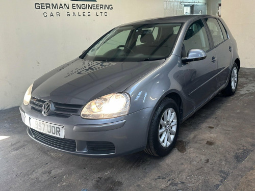 Volkswagen Golf  1.6 FSI Match 5dr