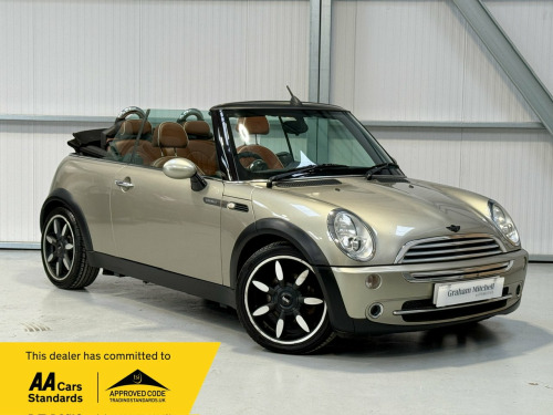MINI Convertible  1.6 One Sidewalk
