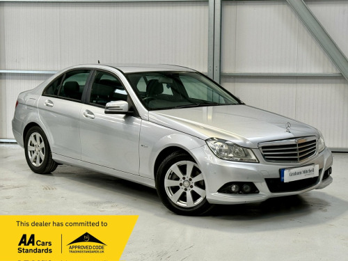 Mercedes-Benz C-Class C180 1.8 C180 BlueEfficiency SE