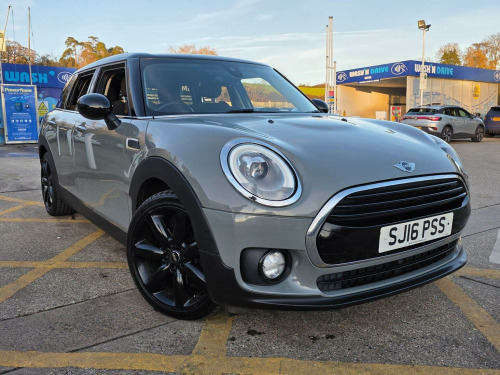 MINI Clubman  1.5 Cooper Euro 6 (s/s) 6dr